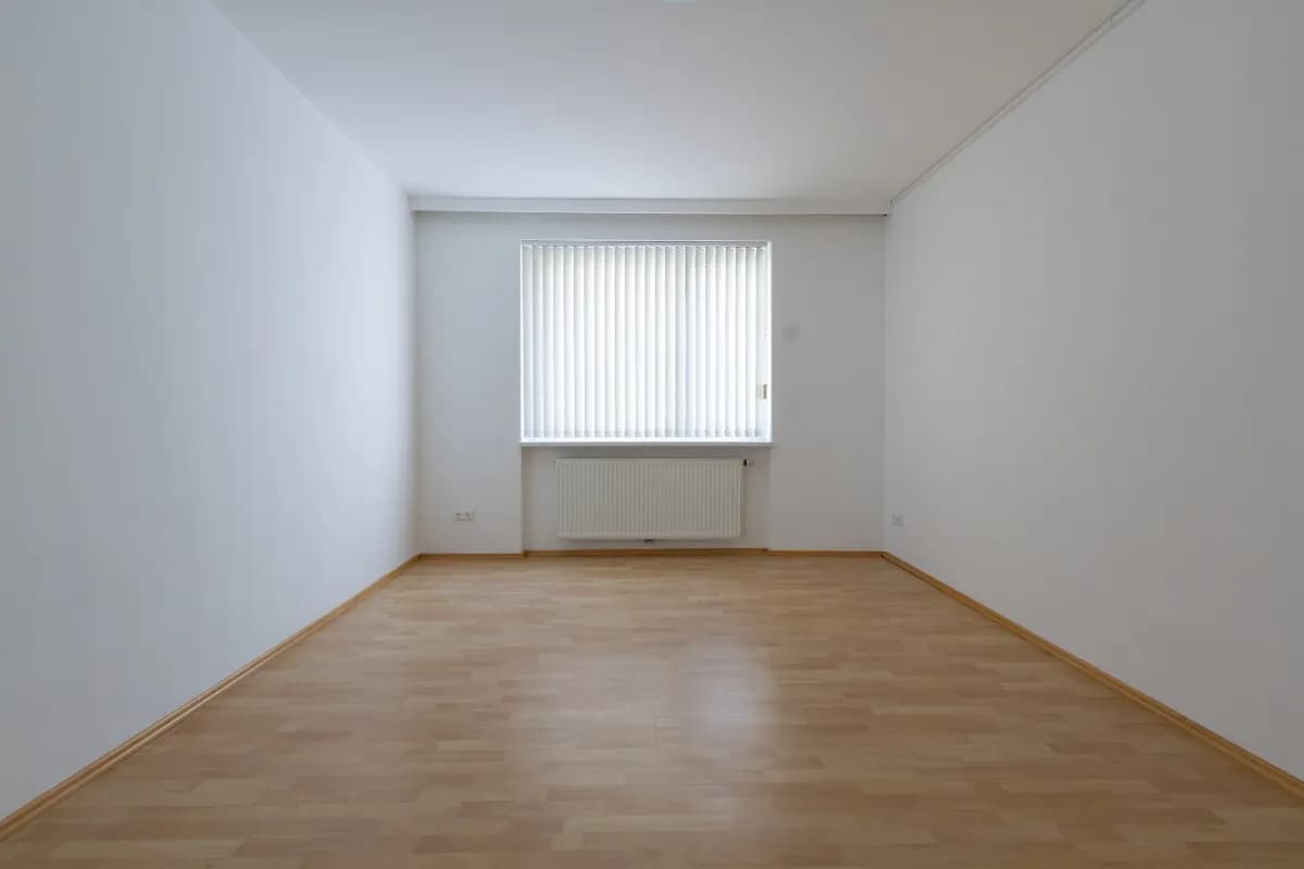 4-Zimmer-Gewerbeimmobilie mieten in Linz – 82 m², € 1.496 – Bild 6 von 12