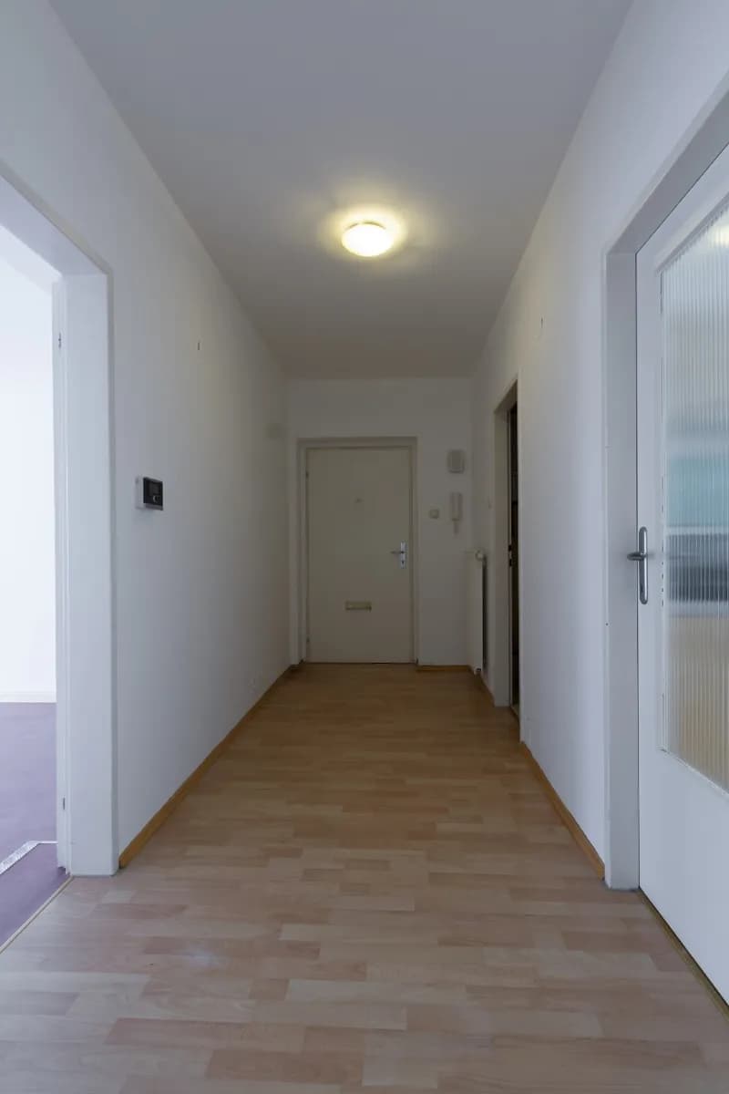 4-Zimmer-Gewerbeimmobilie mieten in Linz – 82 m², € 1.496 – Bild 11 von 12