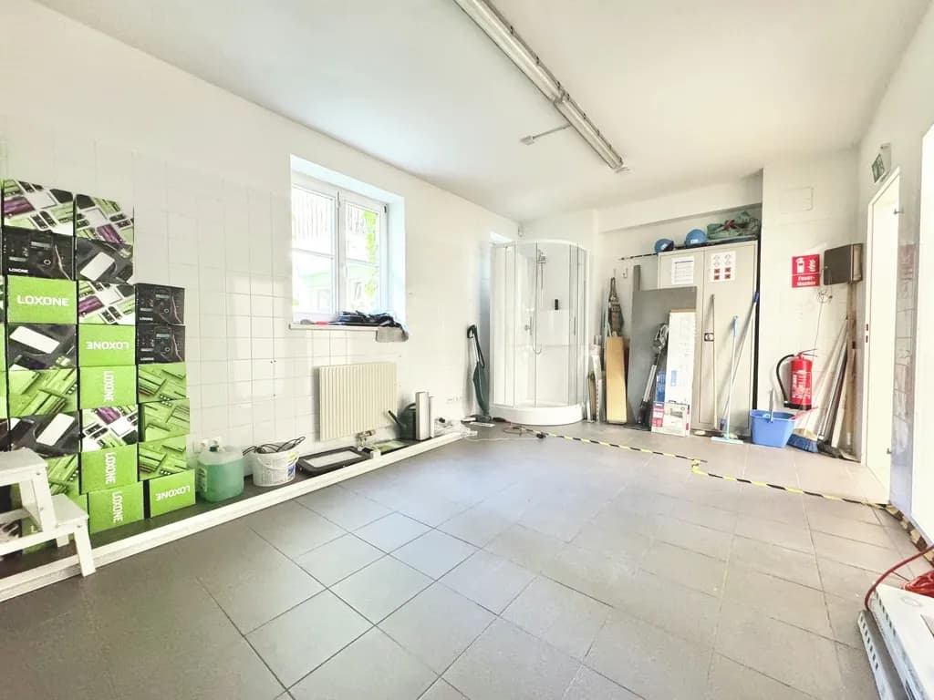 4-Zimmer-Gewerbeimmobilie mieten in Wien – 175 m², € 1.990 – Bild 16 von 17