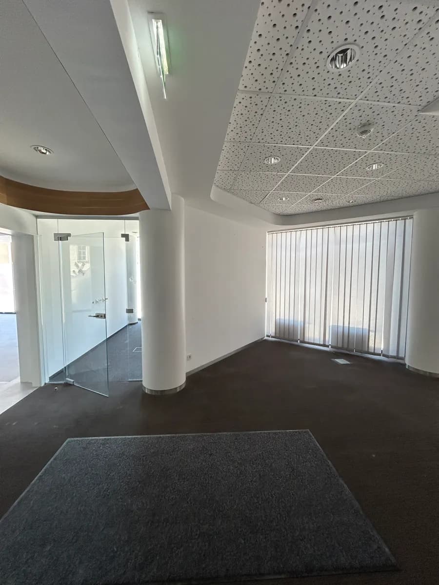 Gewerbeimmobilie mieten in Wien – 326 m², € 9.124 – Bild 4 von 11