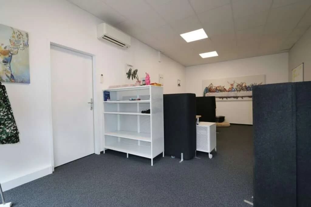 2-Zimmer-Gewerbeimmobilie kaufen in Baden – 57 m², € 213.750 – Bild 2 von 12
