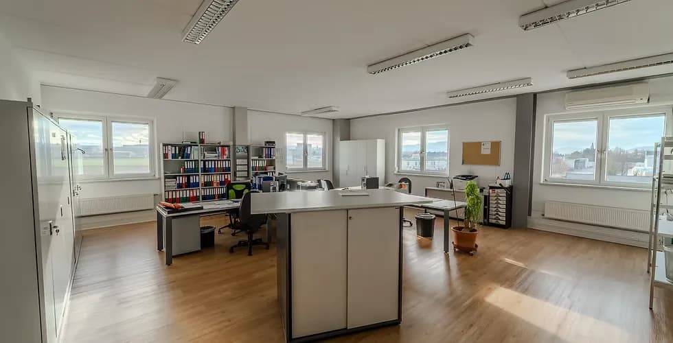 Gewerbeimmobilie mieten in Melk – 207 m², € 2.417