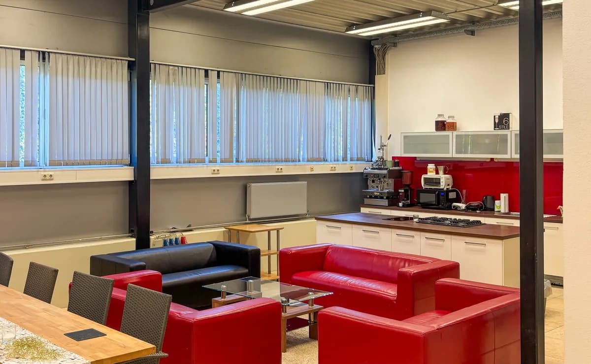 Gewerbeimmobilie mieten in Linz – 744 m², € 10.060 – Bild 7 von 14