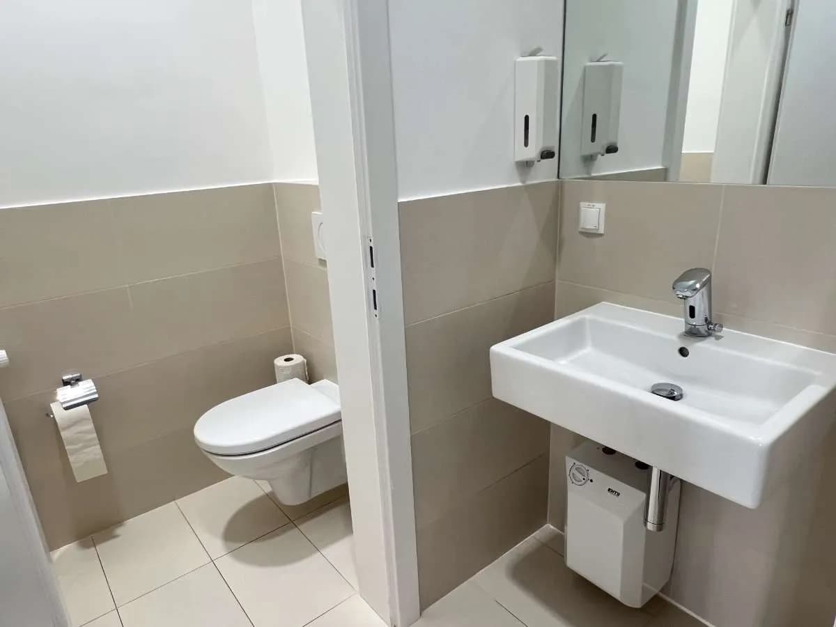 Gewerbeimmobilie mieten in Wien – 191 m², € 4.559 – Bild 8 von 9