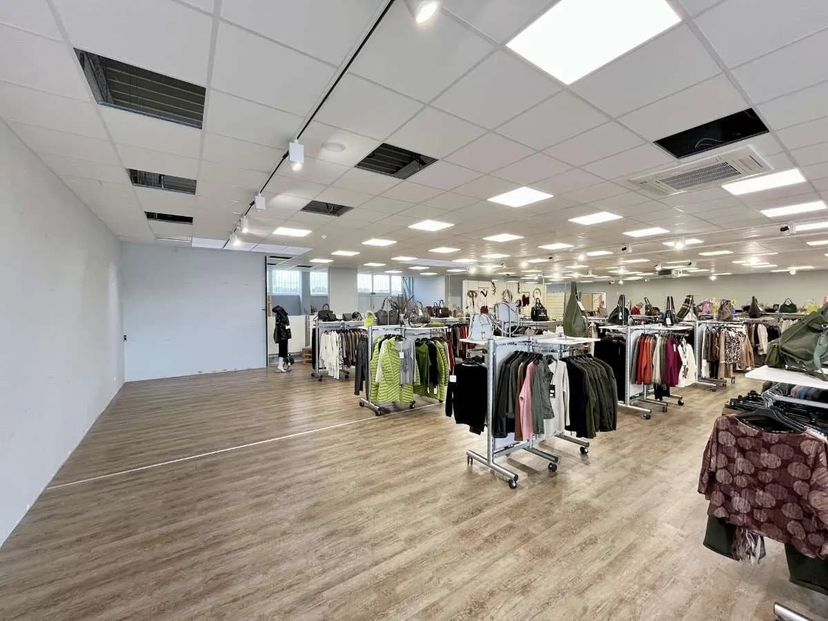Gewerbeimmobilie mieten in Oberwart – 454 m², € 5.060 – Bild 6 von 9