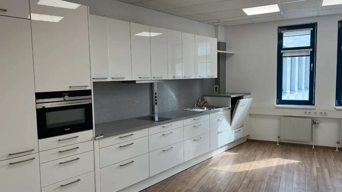 Gewerbeimmobilie mieten in Wien – 926 m², € 13.797 – Bild 7 von 9