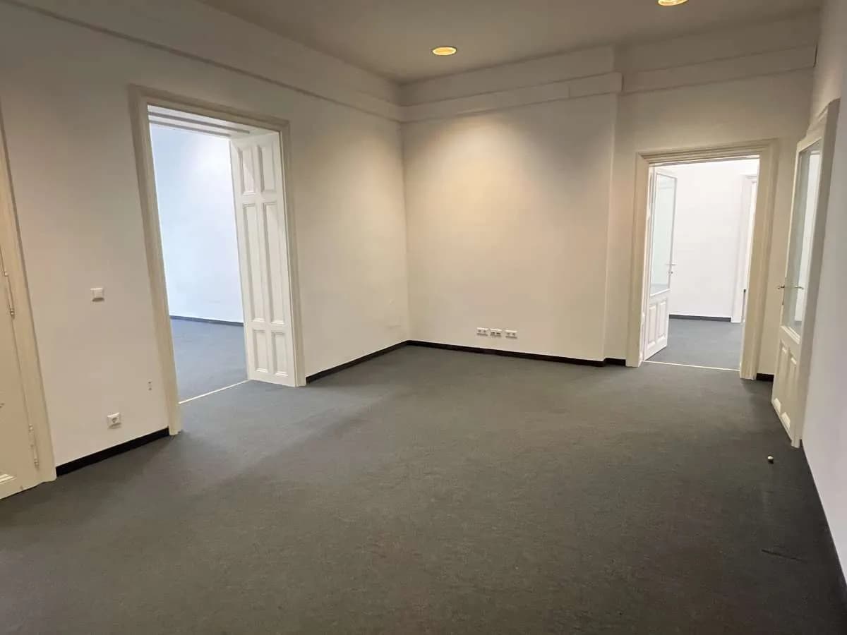 Gewerbeimmobilie mieten in Wien – 222 m², € 5.575 – Bild 3 von 8