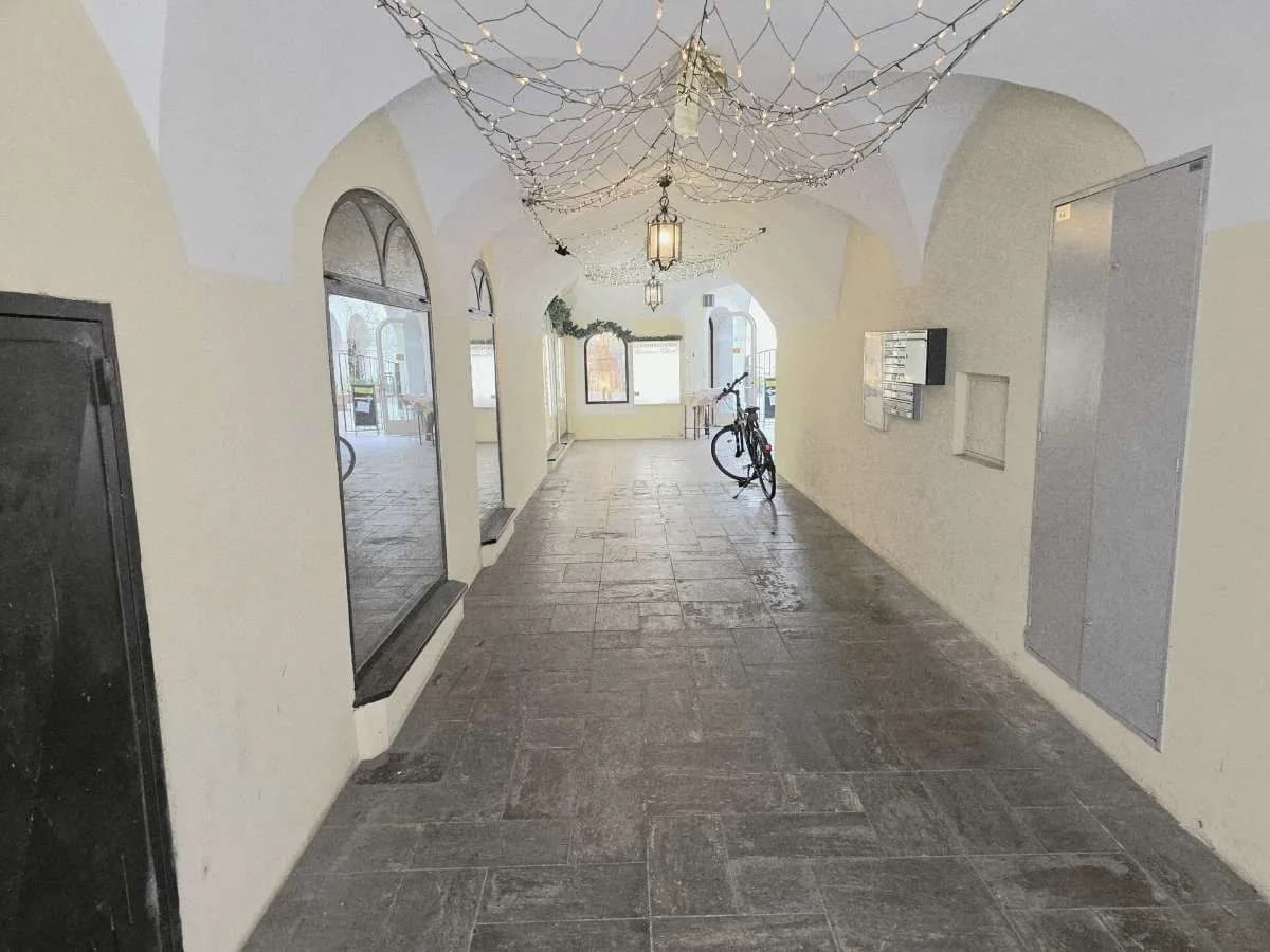 Gewerbeimmobilie mieten in Graz – 77 m², € 2.093 – Bild 1 von 11