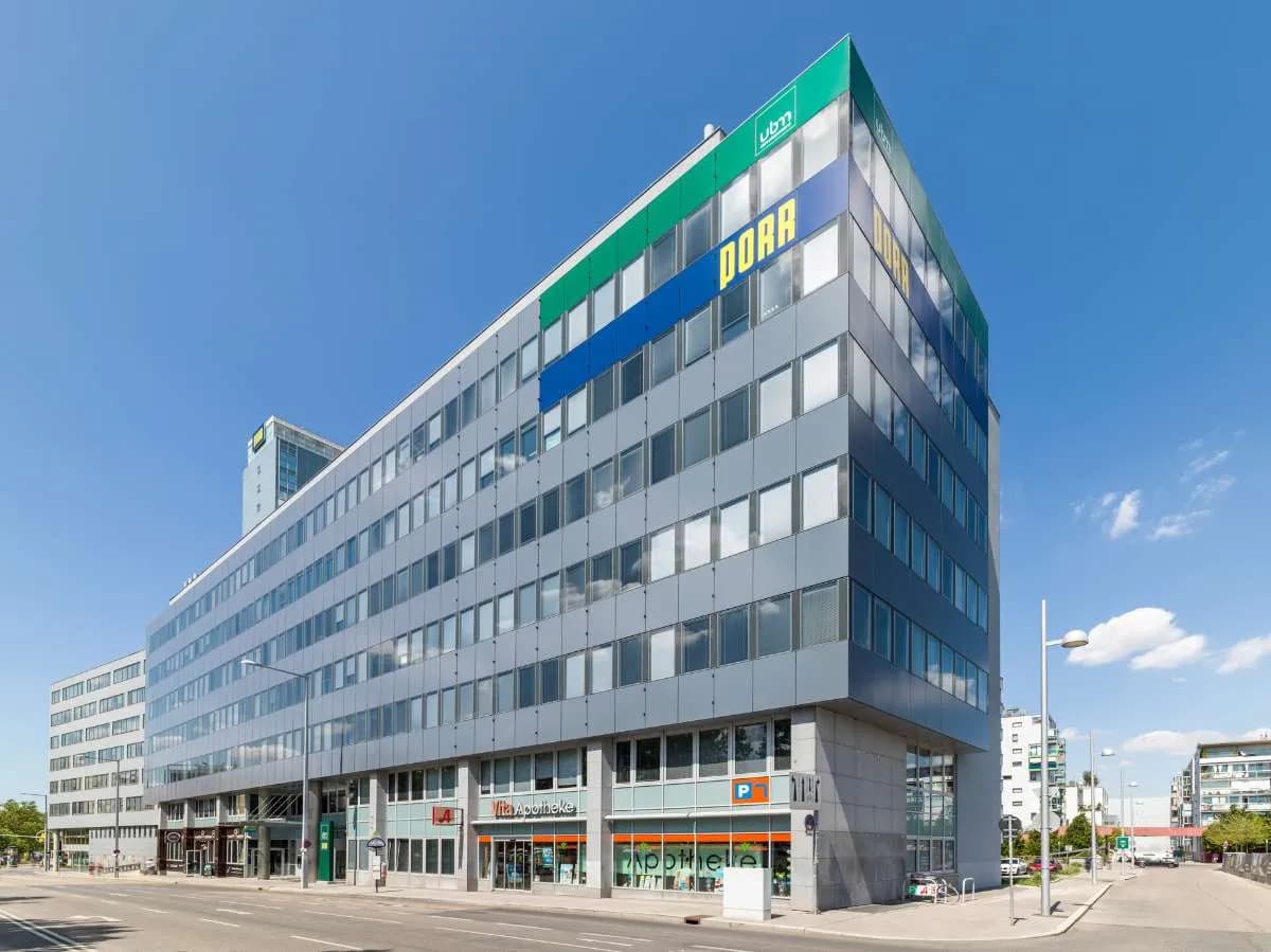 Gewerbeimmobilie mieten in Wien – 426 m², € 10.011