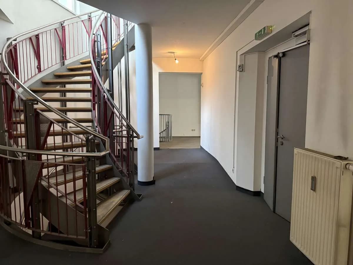 Gewerbeimmobilie mieten in Graz – 305 m², € 3.848 – Bild 9 von 12