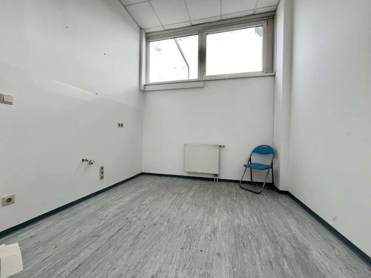 Gewerbeimmobilie mieten in Oberwart – 272 m², € 3.079 – Bild 2 von 8