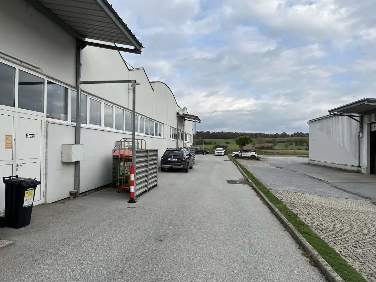 Gewerbeimmobilie mieten in Oberwart – 272 m², € 3.079 – Bild 4 von 8