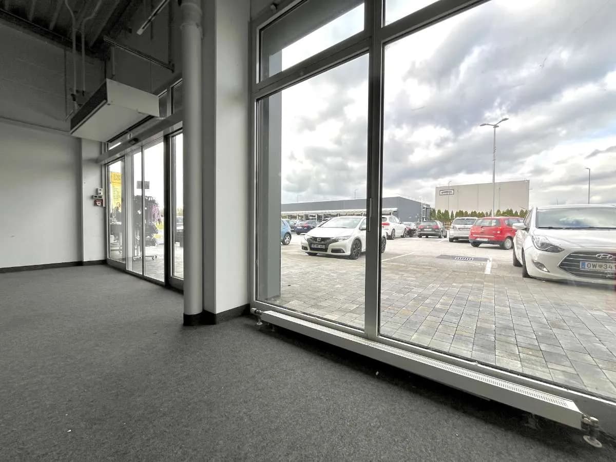 Gewerbeimmobilie mieten in Oberwart – 272 m², € 3.079 – Bild 6 von 8