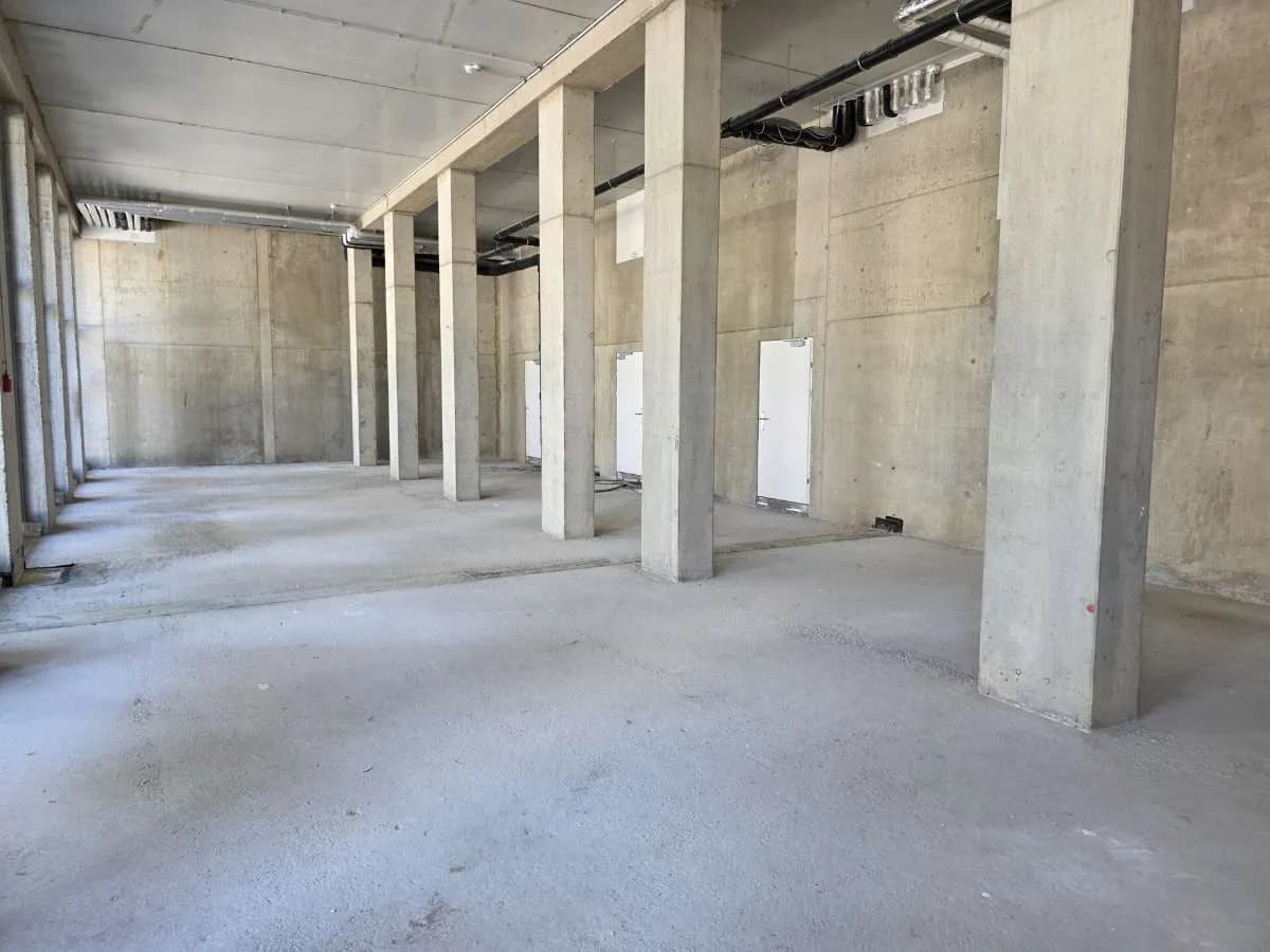Gewerbeimmobilie mieten in Graz – 154 m², € 2.449 – Bild 2 von 8
