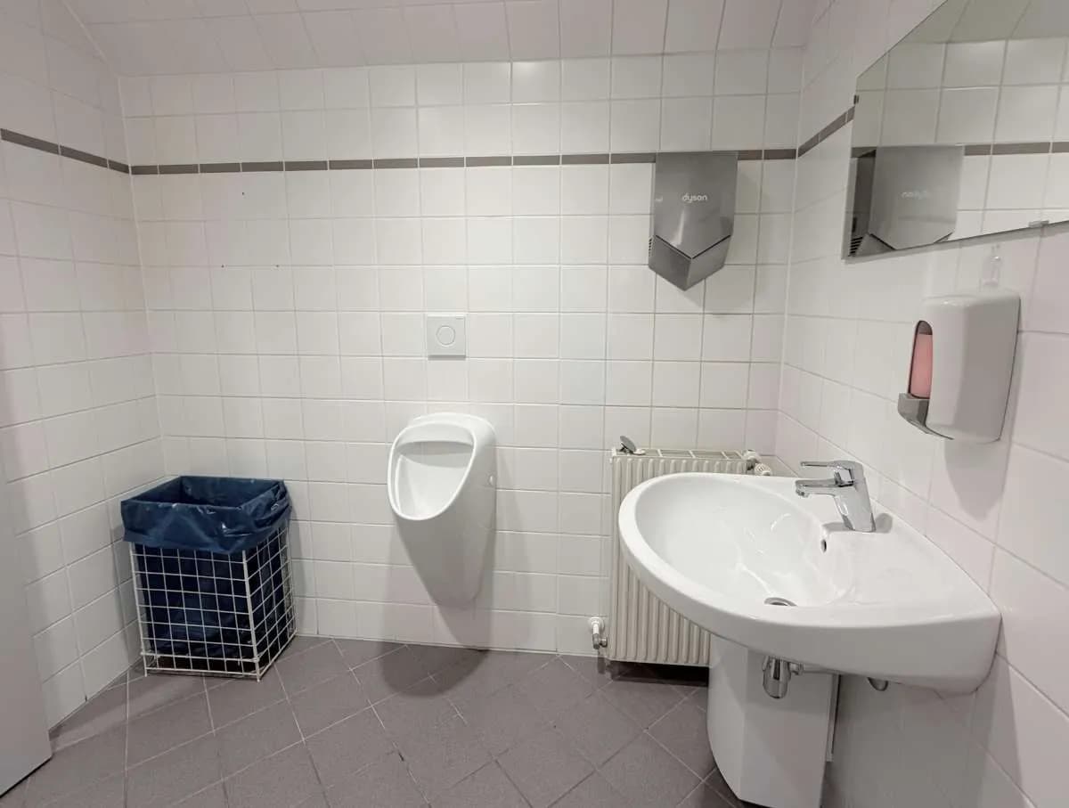 Gewerbeimmobilie mieten in Wien – 212 m², € 2.720 – Bild 7 von 11