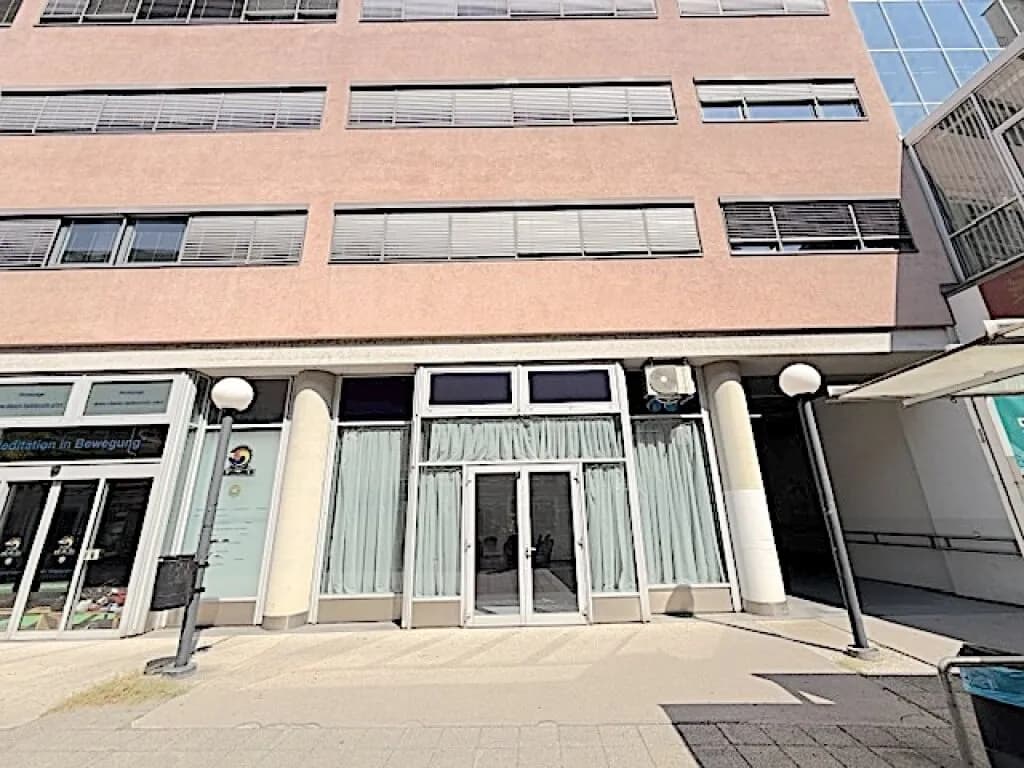 1-Zimmer-Gewerbeimmobilie mieten in Wien – 129 m², € 1.500 – Bild 2 von 10