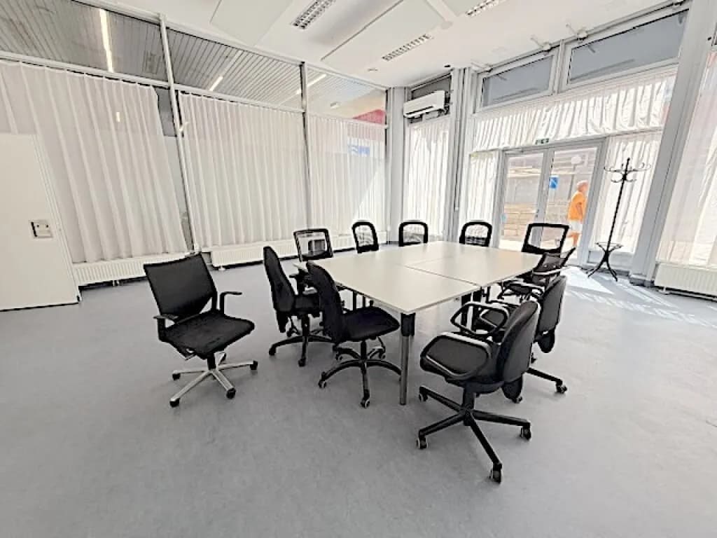 1-Zimmer-Gewerbeimmobilie mieten in Wien – 129 m², € 1.500 – Bild 8 von 10