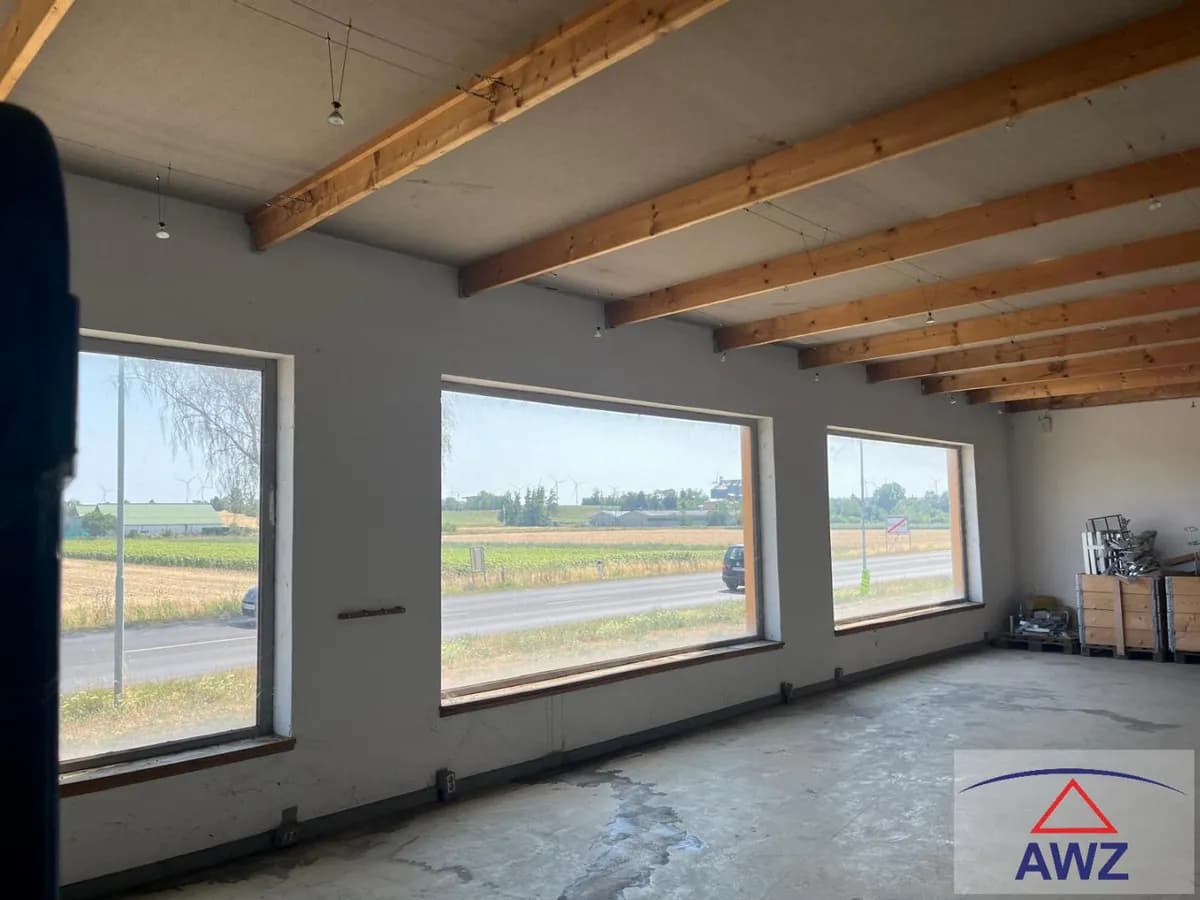 Gewerbeimmobilie kaufen in Mistelbach – 1 000 m²