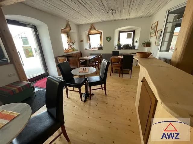 Haus kaufen in Urfahr-Umgebung – 240 m², € 490.000