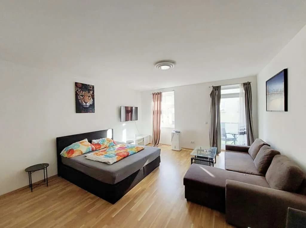 1-Zimmer-Wohnung kaufen in Wien – 41 m², € 209.000 – Bild 1 von 3
