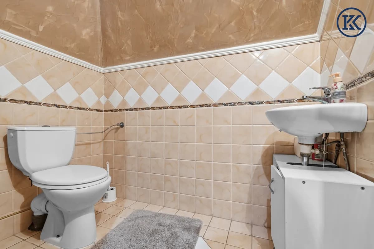 8-Zimmer-Immobilie kaufen in Wien – 214,57 m², € 1.600.000 – Bild 38 von 75