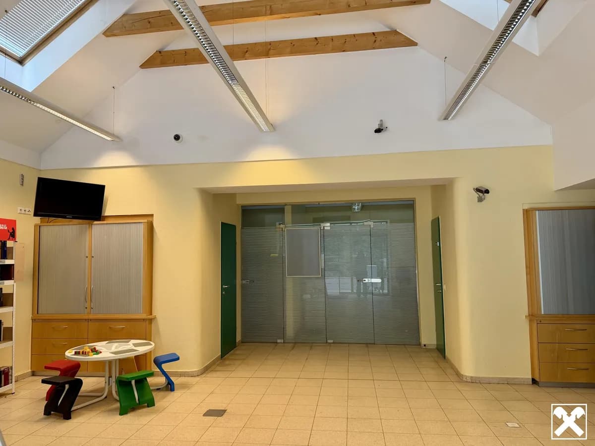 3-Zimmer-Gewerbeimmobilie kaufen in Neunkirchen – 90 m², € 150.000 – Bild 6 von 10