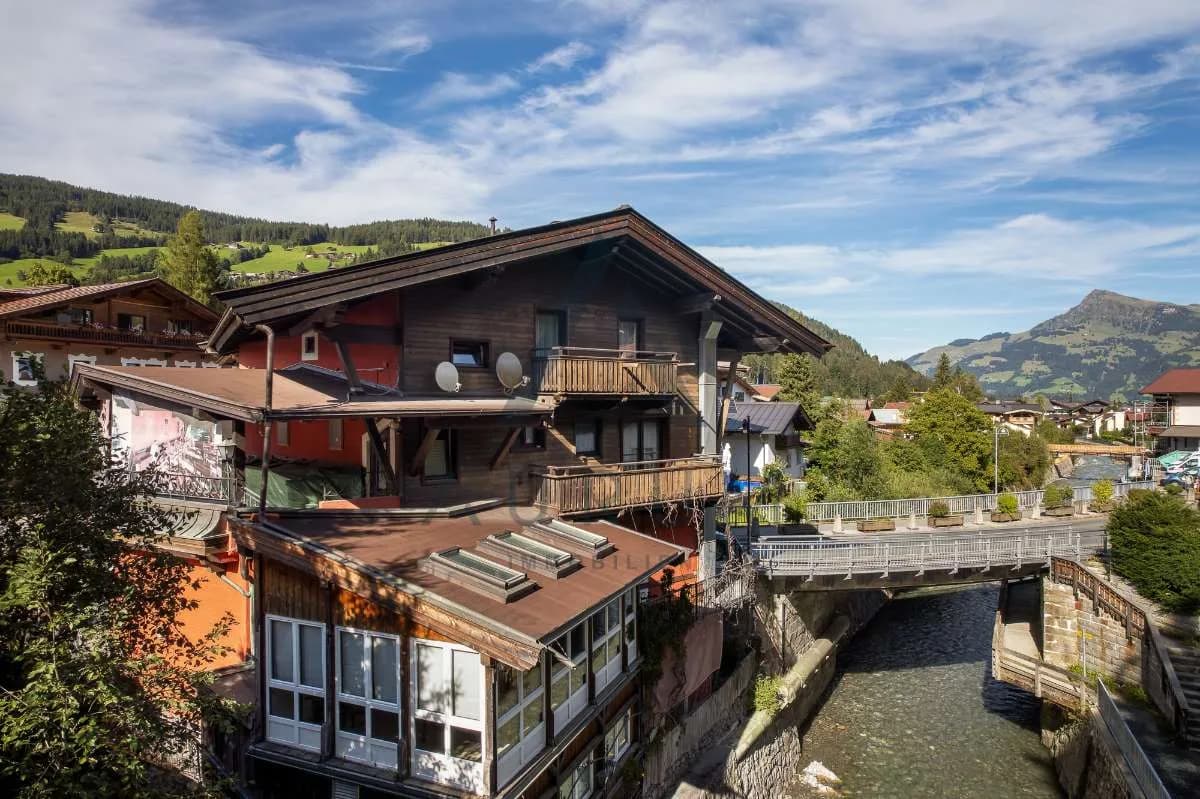 11-Zimmer-Gewerbeimmobilie kaufen in Kitzbühel – 343 m², € 1.500.000 – Bild 4 von 13
