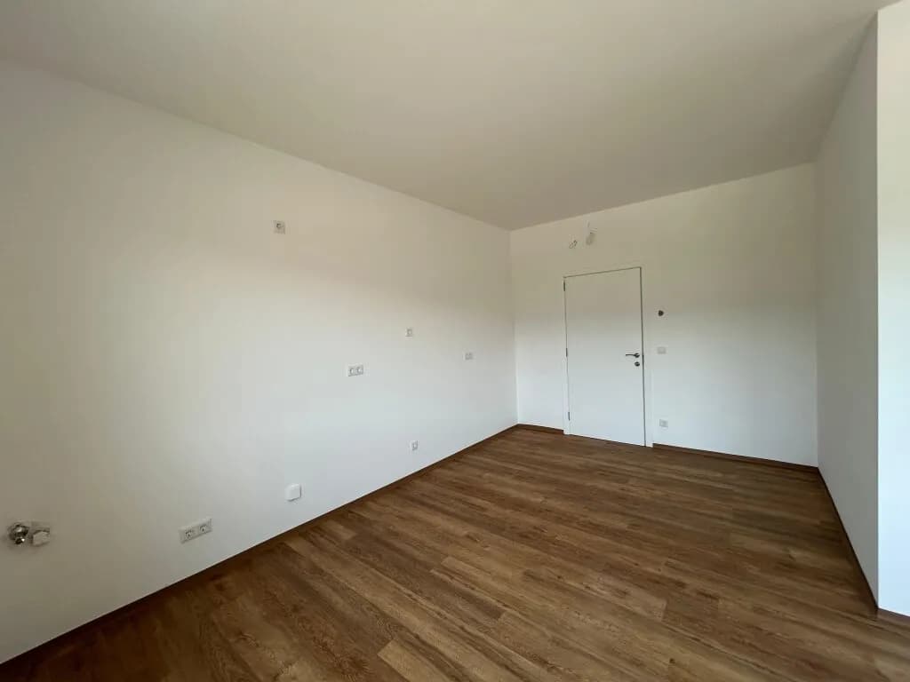 4-Zimmer-Gewerbeimmobilie mieten in Baden – 113 m², € 1.746 – Bild 8 von 15