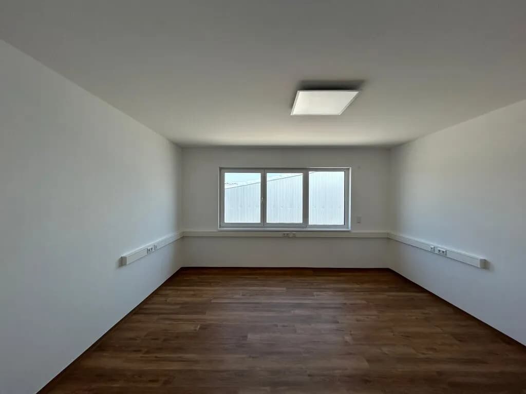 4-Zimmer-Gewerbeimmobilie mieten in Baden – 113 m², € 1.746 – Bild 10 von 15