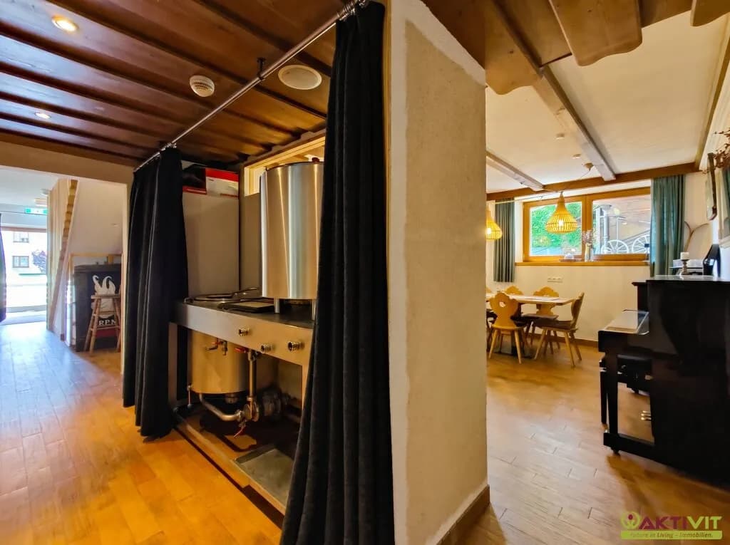 Gewerbeimmobilie kaufen in Kitzbühel – 898 m², € 3.000.000 – Bild 9 von 37