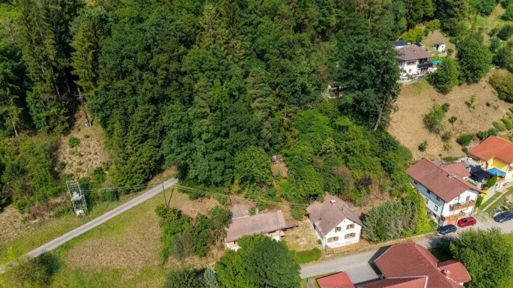 Haus kaufen in Villach Land – 267 m², € 178.000 – Bild 11 von 13