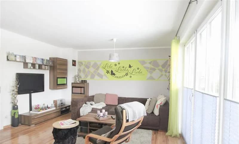 2-Zimmer-Wohnung mieten in Salzburg-Umgebung – 51 m², € 1.250 – Bild 2 von 4