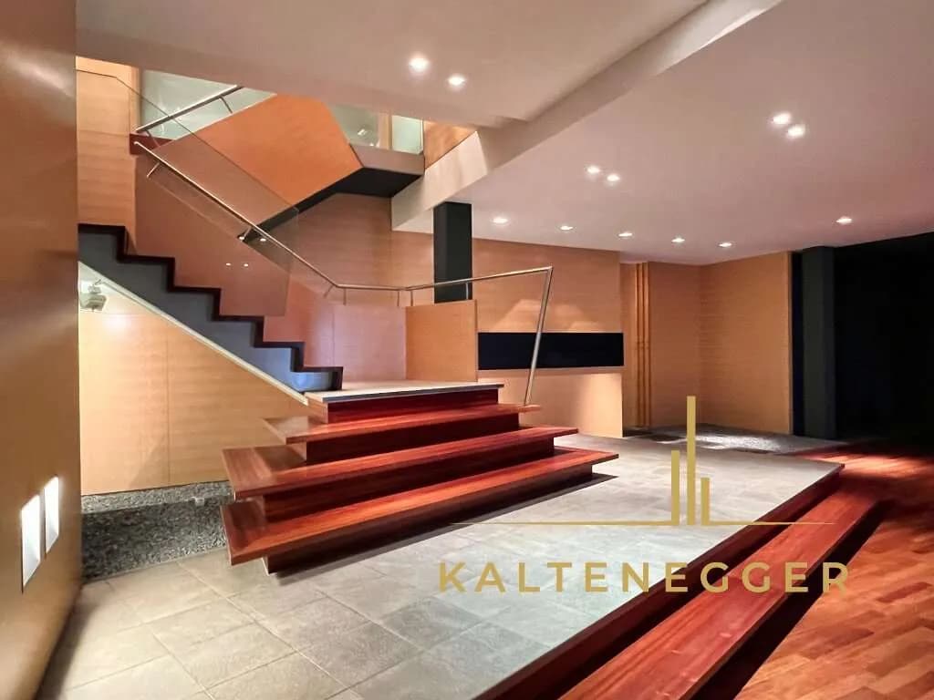 10-Zimmer-Gewerbeimmobilie mieten in Wien – 608 m², € 5.243 – Bild 8 von 16