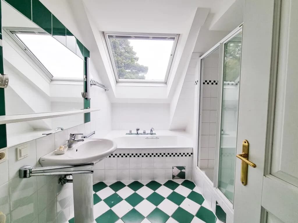 6-Zimmer-Wohnung mieten in Wien – 235 m², € 3.912 – Bild 25 von 32