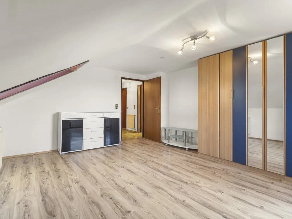 7-Zimmer-Gewerbeimmobilie kaufen in Klagenfurt – 200 m², € 311.000 – Bild 22 von 32