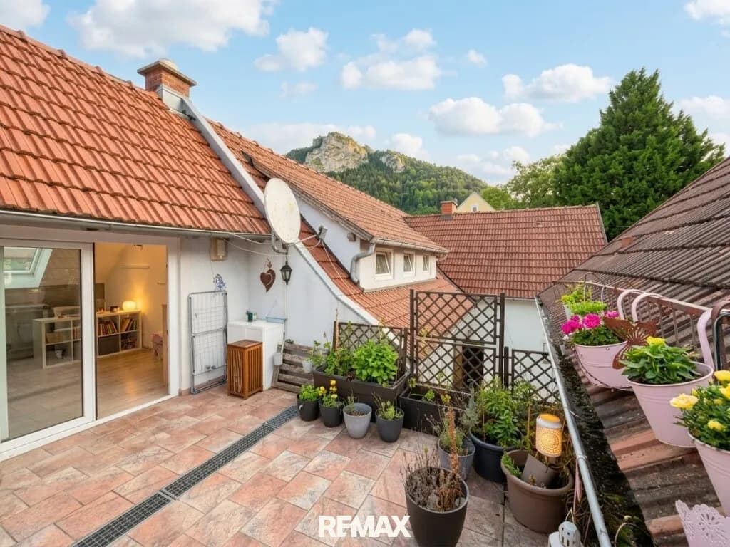 8-Zimmer-Haus kaufen in Neunkirchen – 250 m², € 389.000