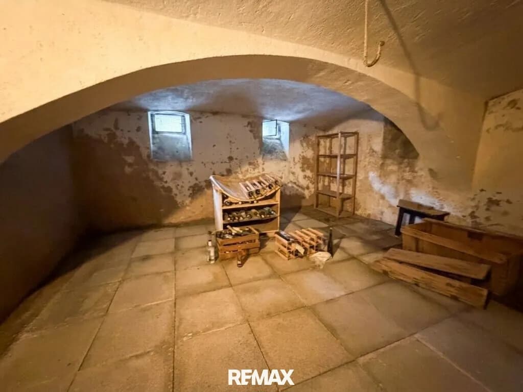 8-Zimmer-Haus kaufen in Neunkirchen – 250 m², € 389.000 – Bild 15 von 54