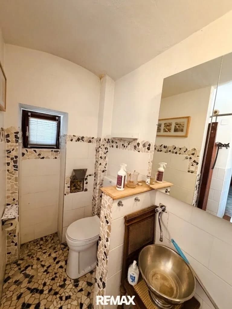 8-Zimmer-Haus kaufen in Neunkirchen – 250 m², € 389.000 – Bild 32 von 54