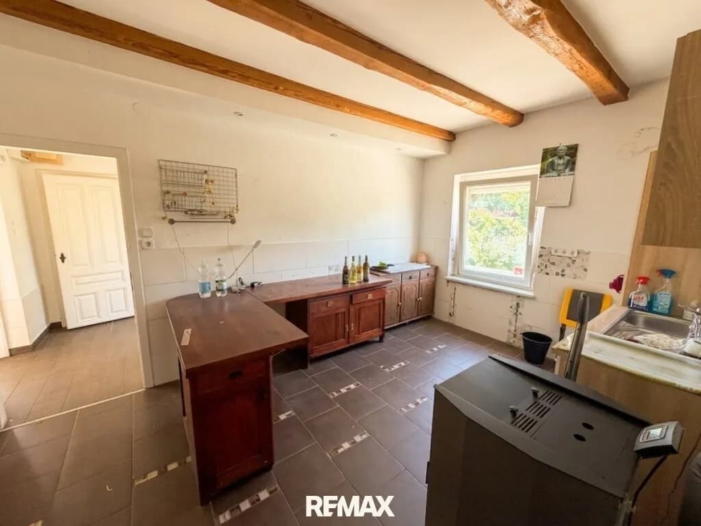 8-Zimmer-Haus kaufen in Neunkirchen – 250 m², € 389.000 – Bild 35 von 54