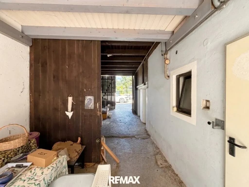 8-Zimmer-Haus kaufen in Neunkirchen – 250 m², € 389.000 – Bild 43 von 54