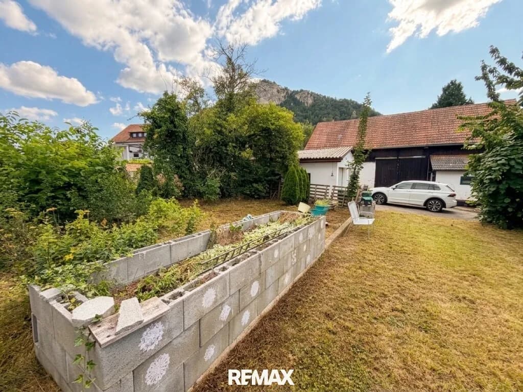 8-Zimmer-Haus kaufen in Neunkirchen – 250 m², € 389.000 – Bild 48 von 54