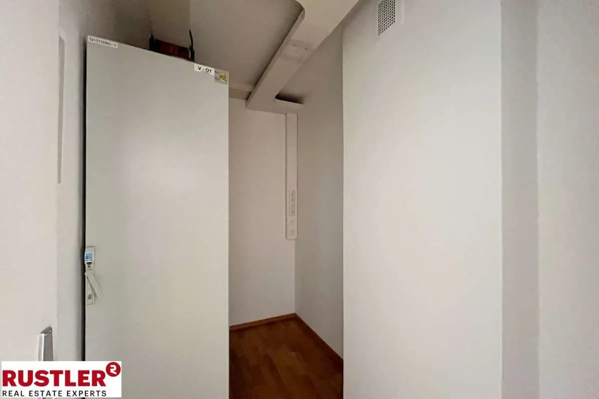 7-Zimmer-Gewerbeimmobilie mieten in Graz – 172 m², € 2.029 – Bild 12 von 14