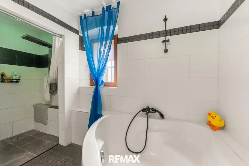 7-Zimmer-Haus kaufen in Leibnitz – 232,5 m², € 244.500 – Bild 11 von 41