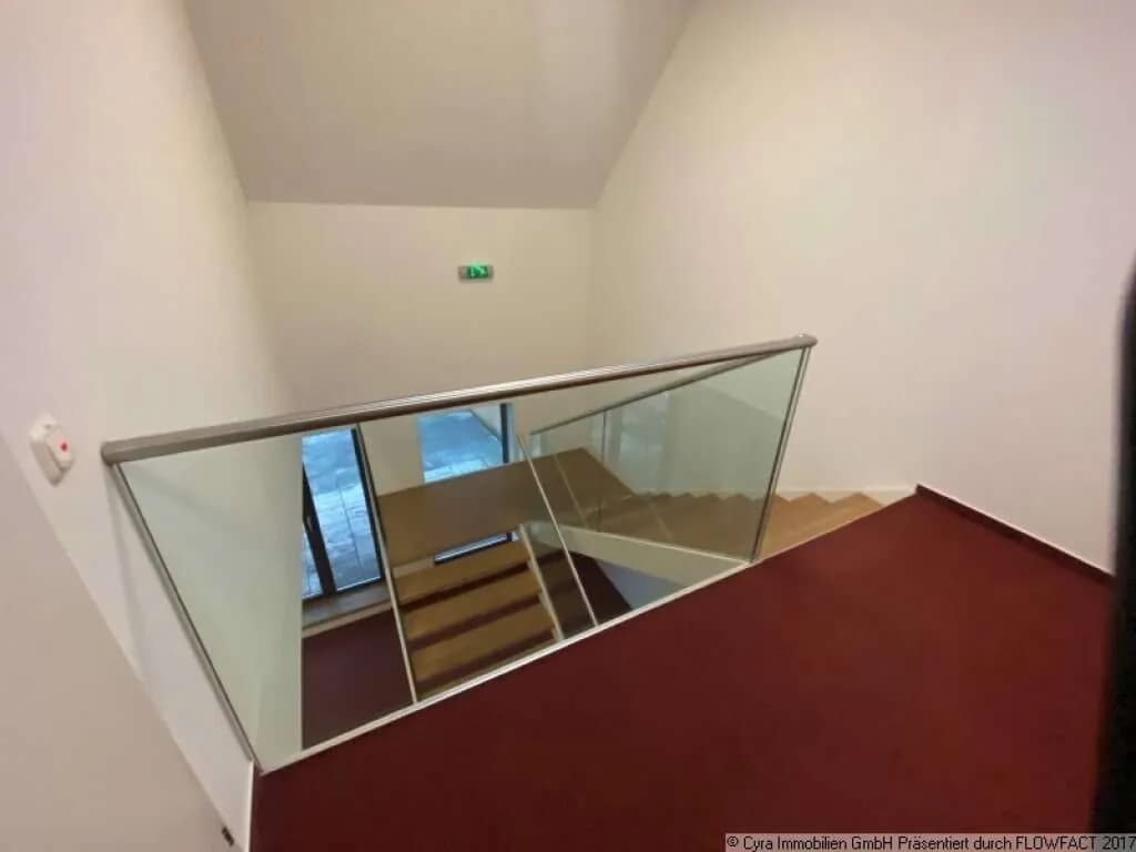 Gewerbeimmobilie mieten in Linz – 554 m², € 8.612 – Bild 12 von 16