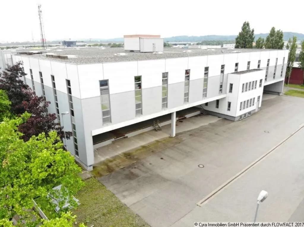 Gewerbeimmobilie mieten in Sankt Pölten – 12 063 m², € 6
