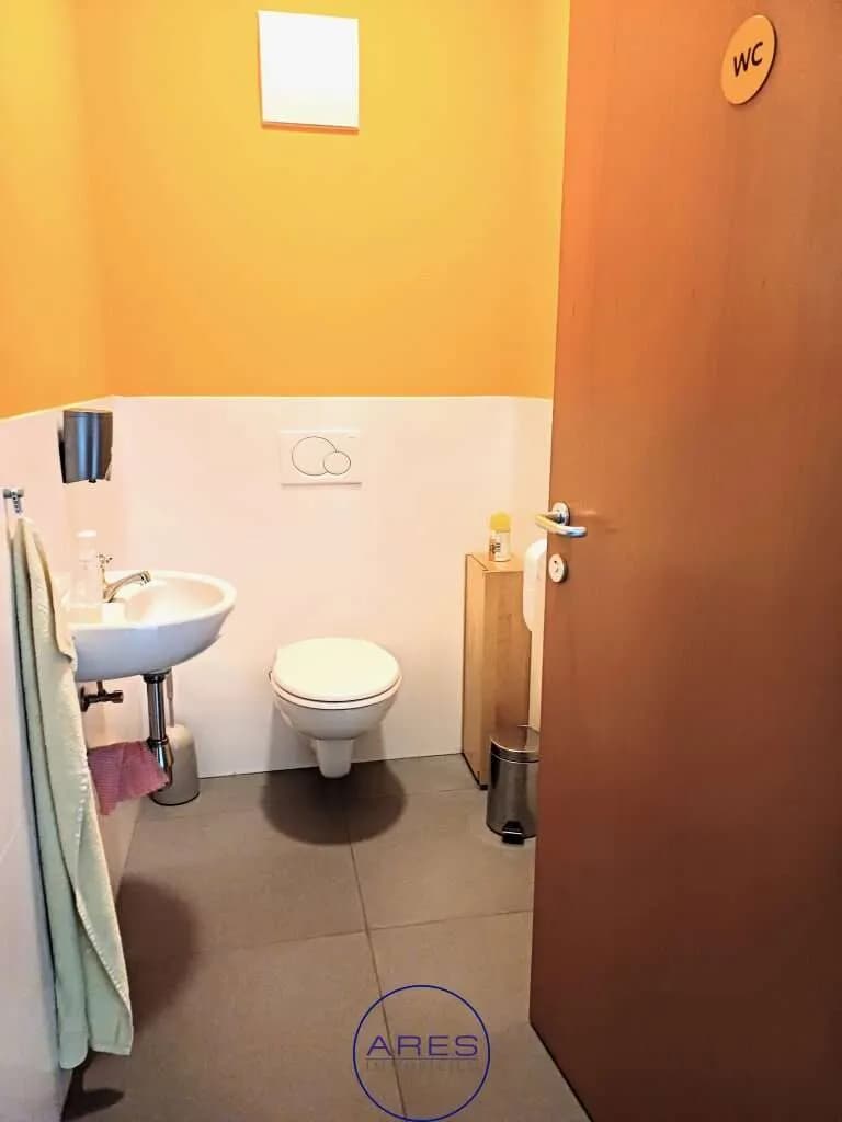 1-Zimmer-Gewerbeimmobilie mieten in Tulln – 17 m², € 239 – Bild 8 von 10