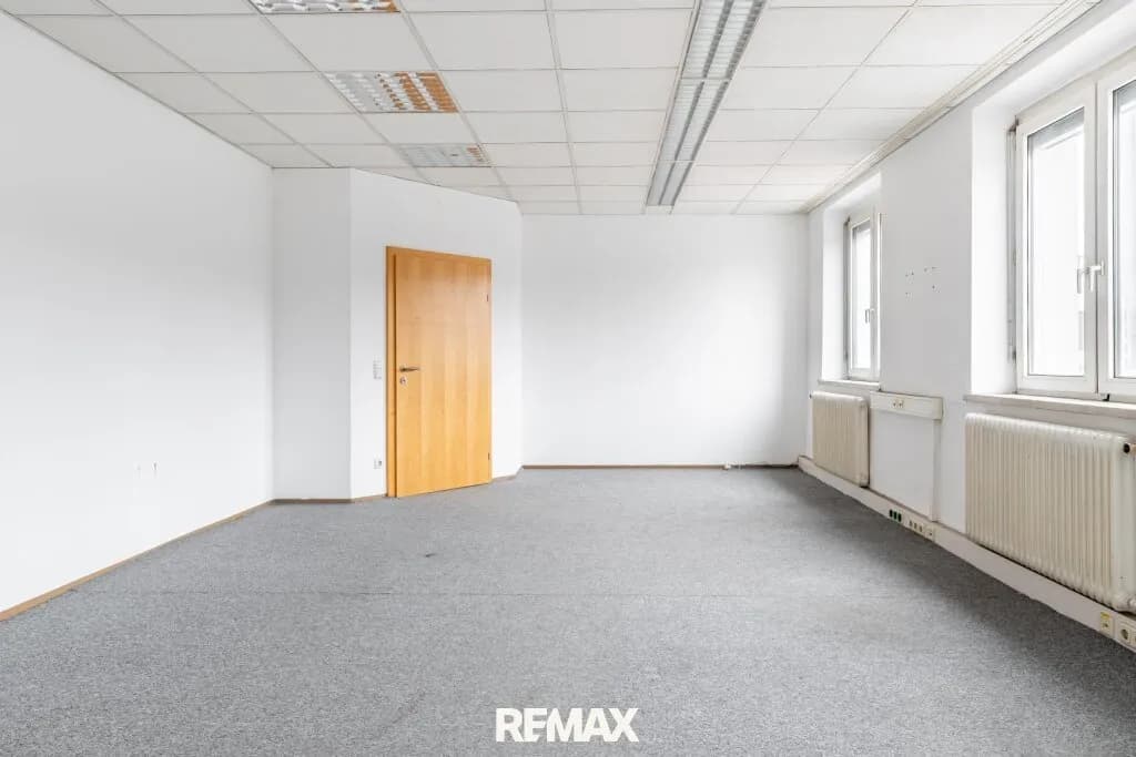 6-Zimmer-Gewerbeimmobilie mieten in Linz – 160 m², € 1.185 – Bild 4 von 7