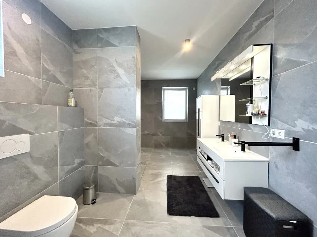 5-Zimmer-Haus kaufen in Neunkirchen – 150 m², € 370.000 – Bild 7 von 15