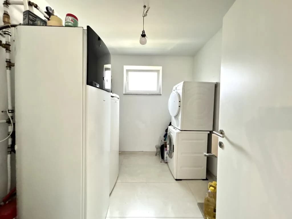 5-Zimmer-Haus kaufen in Neunkirchen – 150 m², € 370.000 – Bild 12 von 15