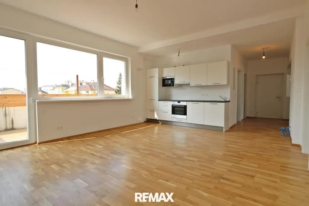 Gewerbeimmobilie kaufen in Wels – 910 m² – Bild 4 von 9